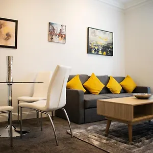 Beautifully Renovated -central Apartment Edinburgh