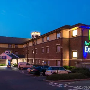 Express East By Ihg Hotel