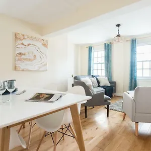 The Lapis Lounge - Large 3bdr House At River Avon Apartment Bath