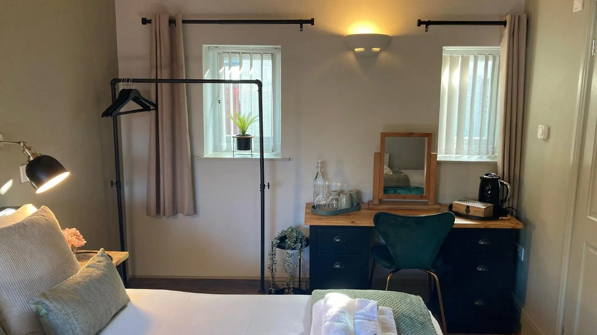 Blue Ball Inn, Sandygate, Exeter Clyst Saint Mary Guest house